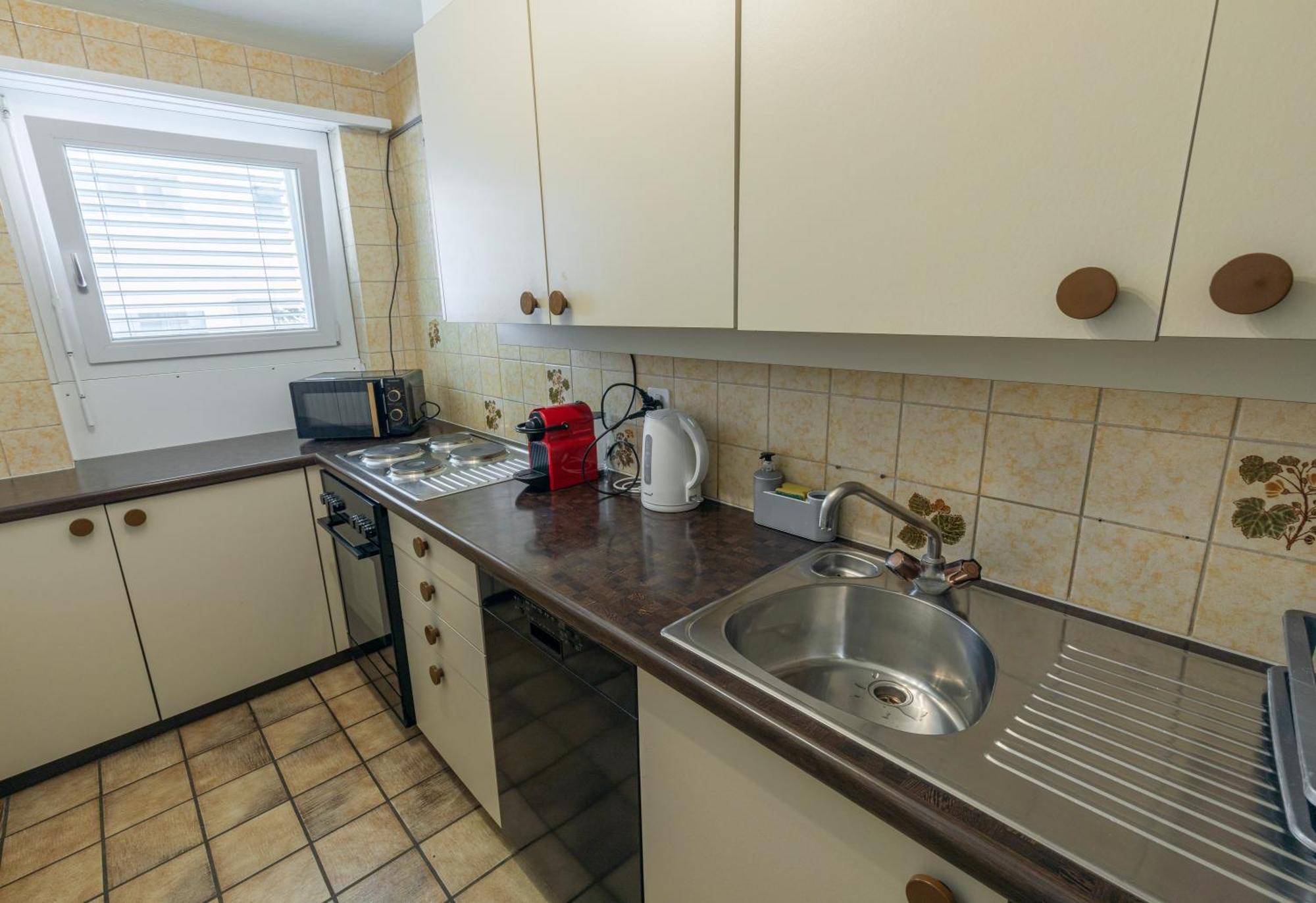 Center Appartement 因特拉肯 外观 照片